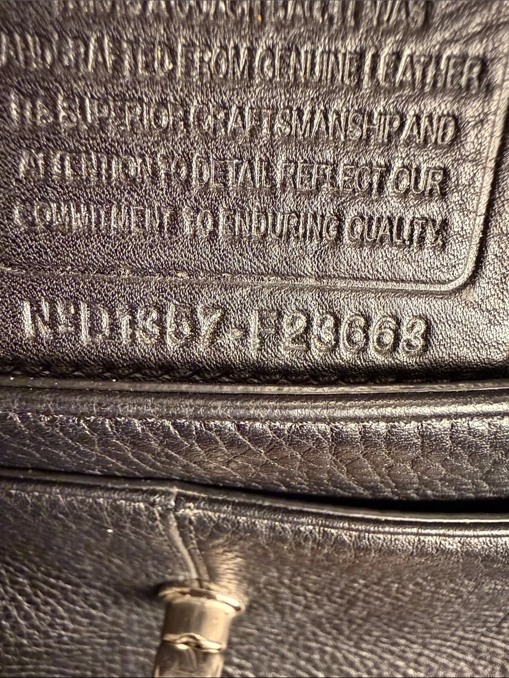 Vintage Coach 2003 Black Pebbled Leather Flap Crossbody Turnlock Bag